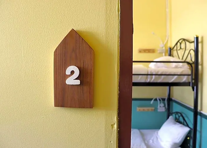 Hostel During Moonshine Bangkok